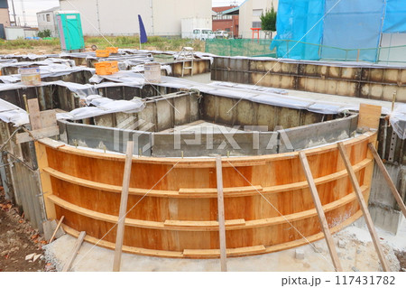 特注の円形基礎型枠 117431782