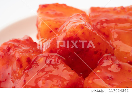 美味しそうなカクテキのクローズアップ 美味しそうなカクテキのクローズアップ 117434842