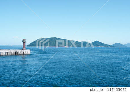 瀬戸内クルーズ(高松港~小豆島・土庄港) 瀬戸内クルーズ(高松港~小豆島・土庄港) 117435075