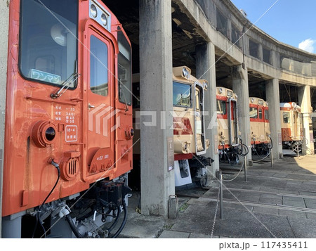 旧津山扇形機関車庫 旧津山扇形機関車庫 117435411