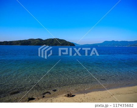 瀬戸内海と笠佐島 117435682