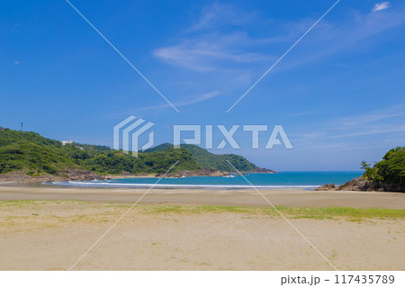 駐車場もある宮崎県日向市の伊勢ヶ浜海水浴場 117435789