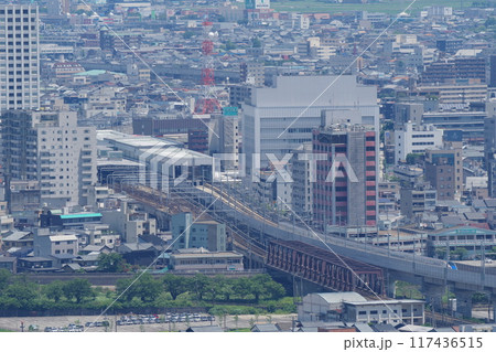 八幡山展望台からの福井市中心市街地の眺め 117436515