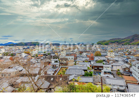 西方寺・普明閣から俯瞰する竹原市 （広島県竹原市） 117436547