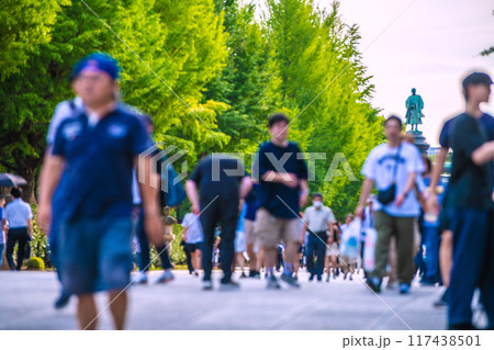 日本の東京都市景観終戦の日…悲劇を繰り返さない…マ姿は消えた…頭を下げる人の姿も…=8月、靖国神社 日本の東京都市景観終戦の日…悲劇を繰り返さない…マ姿は消えた…頭を下げる人の姿も…=8月、靖国神社 117438501