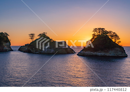 【静岡県】西伊豆・堂ヶ島の夕景 117440812