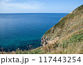 積丹半島｜神威岬へ続く「チャレンカの小道」からの眺望、積丹ブルーに染まり絶景です　 117443254