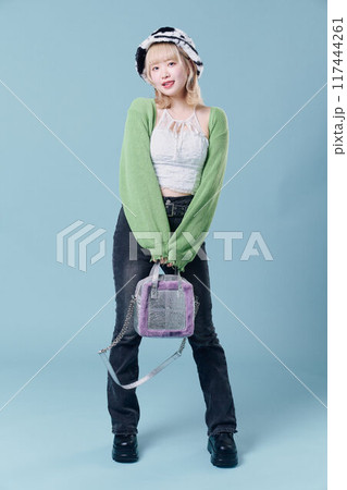 Y2Kファッションモデル 117444261