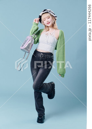 Y2Kファッションモデル 117444266