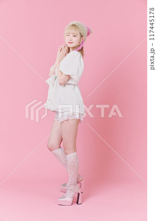 Y2Kファッションモデル Y2Kファッションモデル 117445178