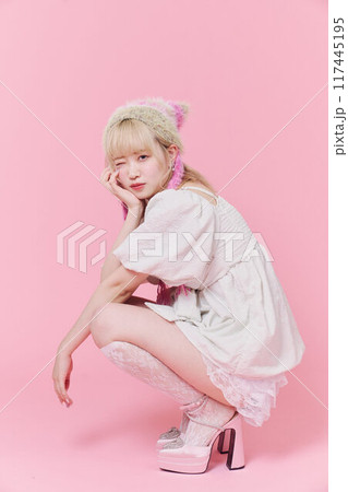 Y2Kファッションモデル Y2Kファッションモデル 117445195