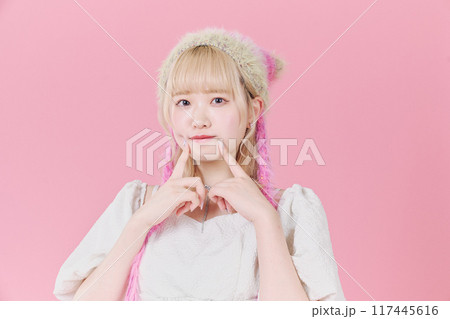 Y2Kファッションモデル Y2Kファッションモデル 117445616