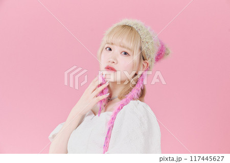 Y2Kファッションモデル 117445627