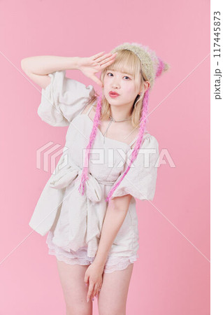 Y2Kファッションモデル Y2Kファッションモデル 117445873