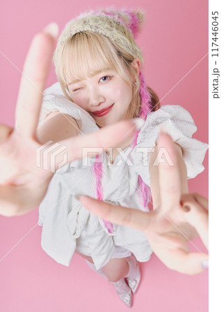 Y2Kファッションモデル 117446045