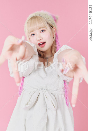 Y2Kファッションモデル Y2Kファッションモデル 117446125