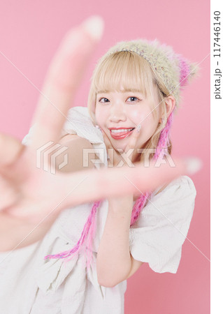 Y2Kファッションモデル 117446140