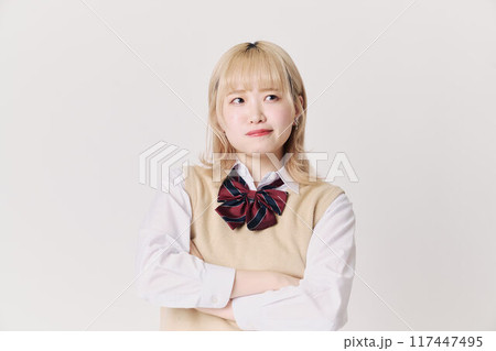 金髪の女子高生 金髪の女子高生 117447495