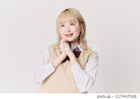 金髪の女子高生 金髪の女子高生 117447508