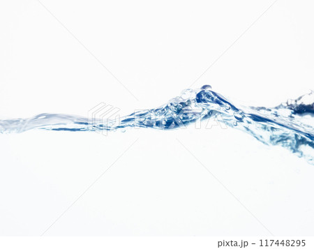 水　水面　波　 117448295