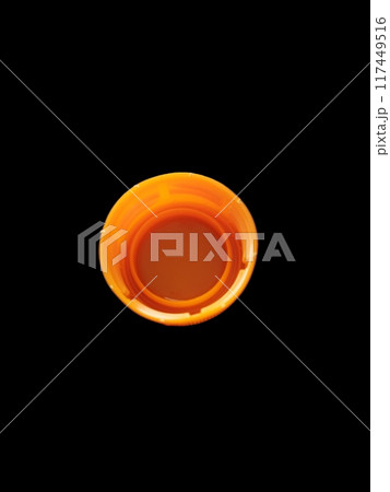 drops of orange juice 117449516