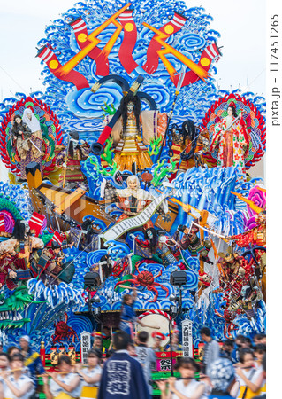 「青森県」豪華絢爛な山車の競演　八戸三社大祭・夏 117451265
