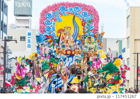 「青森県」豪華絢爛な山車の競演 八戸三社大祭・夏 「青森県」豪華絢爛な山車の競演 八戸三社大祭・夏 117451267