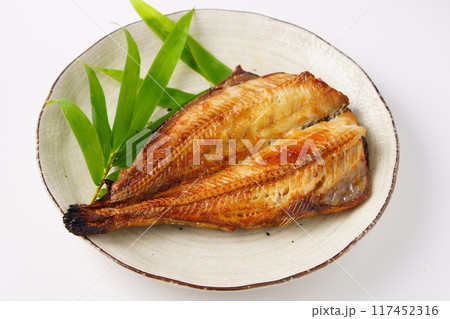 ほっけ焼魚 117452316