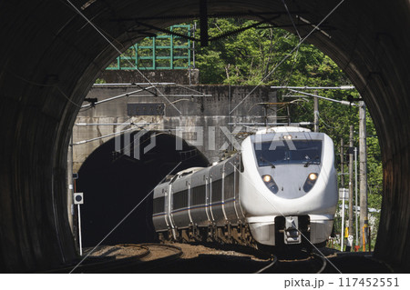 683系 しらさぎ 117452551
