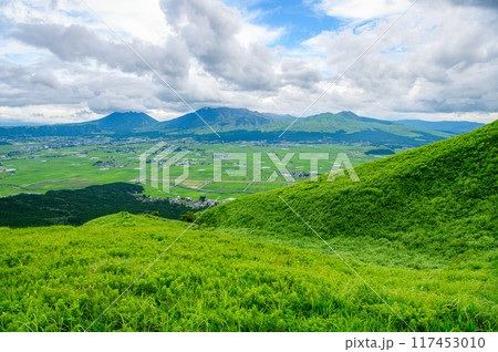 阿蘇国立公園 大観峰からの一望 117453010