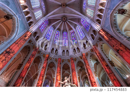 altar and choir of Chartres Cathedral , France altar and choir of Chartres Cathedral , France 117454883