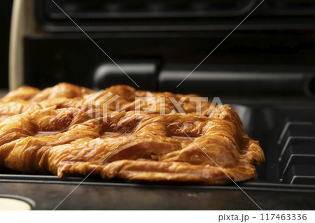 クロッフル　焼きたて　ワッフルメーカー 117463336