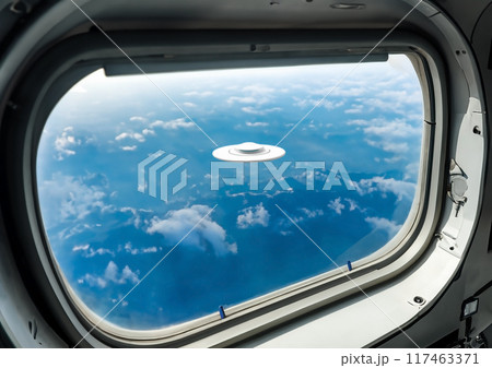 飛行機の窓から目撃されたUFOイメージのイラスト素材 [117463371] - PIXTA