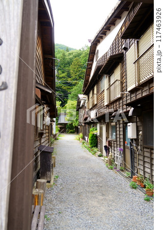 奈良井宿の路地 117463926