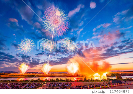 《新潟県》長岡花火大会・会場にて撮影 117464975