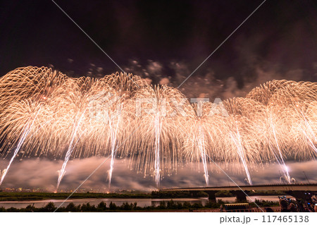 《新潟県》長岡花火大会・会場にて撮影 《新潟県》長岡花火大会・会場にて撮影 117465138