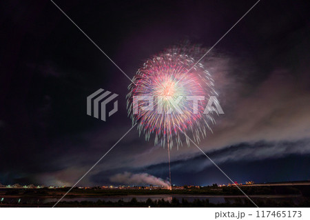 《新潟県》長岡花火大会・会場にて撮影 117465173