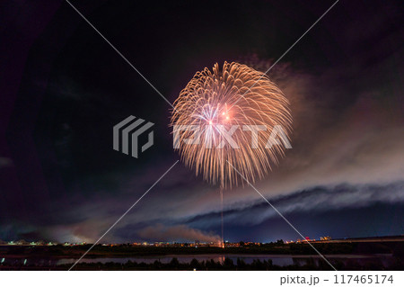 《新潟県》長岡花火大会・会場にて撮影 117465174