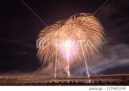《新潟県》長岡花火大会・会場にて撮影 《新潟県》長岡花火大会・会場にて撮影 117465249