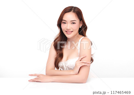 Beautiful young asian woman with clean fresh skin on white background, Face care, Facial treatment, Cosmetology, beauty and spa, Asian women portrait. 117465469
