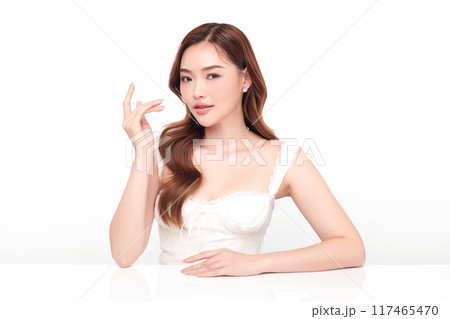 Beautiful young asian woman with clean fresh skin on white background, Face care, Facial treatment, Cosmetology, beauty and spa, Asian women portrait. 117465470