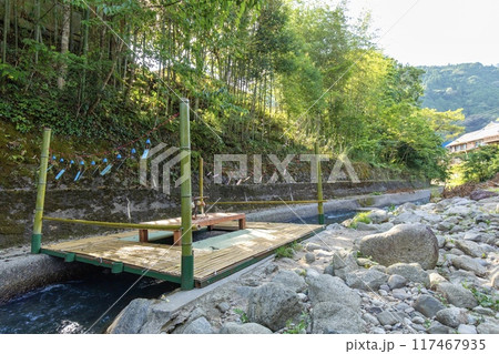 豊田市、風鈴飾りの川床（小渡夢かけ風鈴） 117467935