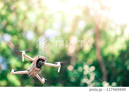 ドローンの操縦練習 117469999