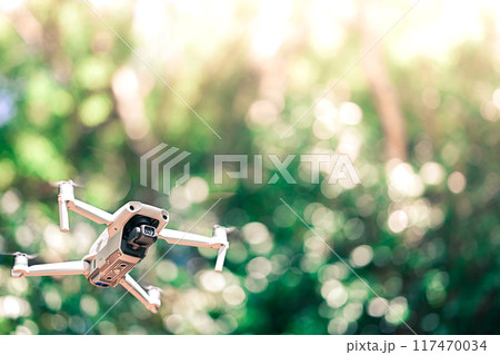 ドローンの操縦練習 117470034