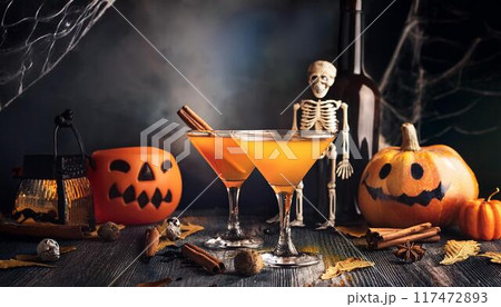 ハロウィンのカクテル 117472893