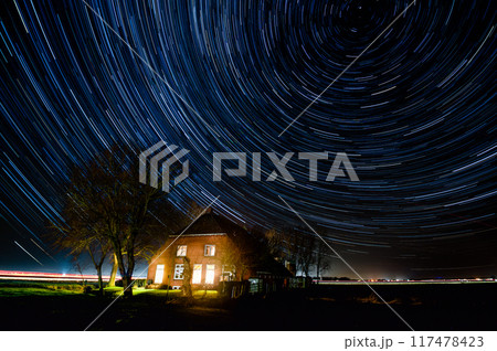 Star Trail in Friesland 117478423