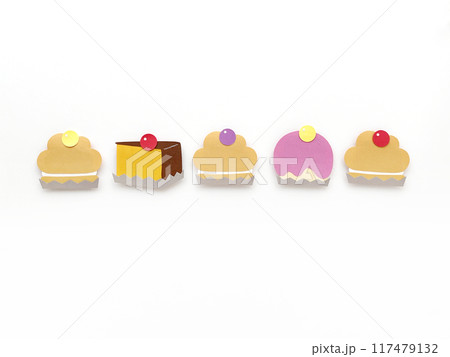 色画用紙イラスト工作：スイーツ、ケーキ 117479132
