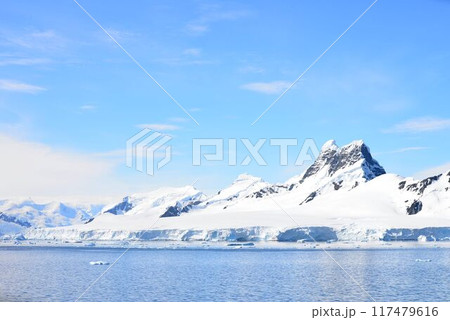 究極の秘境 南極大陸 夏風景 究極の秘境 南極大陸 夏風景 117479616