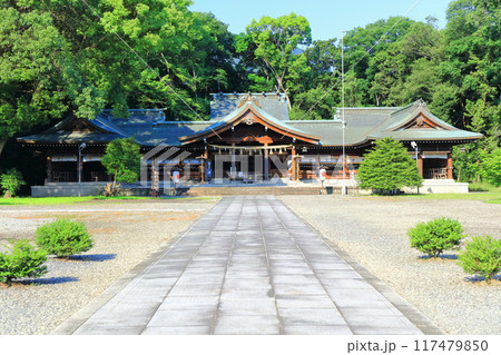 【香川県】香川縣護國神社（香川県護国神社）讃岐宮・拝殿　 117479850