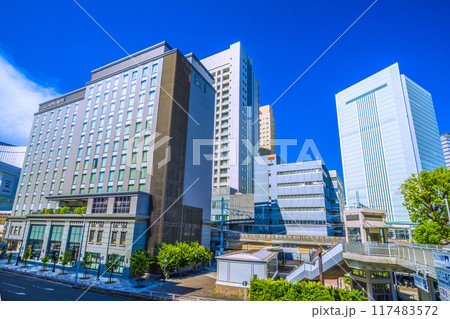 日本の横浜都市景観 新景。桜木町駅 新南口(市役所口)側や横浜市役所などを望む=令和6年8月17日 日本の横浜都市景観 新景。桜木町駅 新南口(市役所口)側や横浜市役所などを望む=令和6年8月17日 117483572